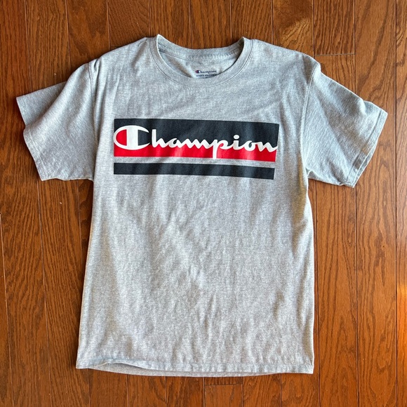 Men’s Champion Tshirt - Picture 1 of 4